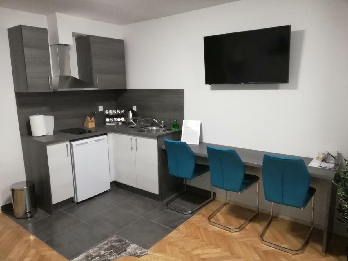 Apartments Ali 자그레브 외부 사진
